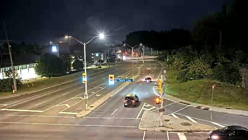 Traffic camera image at 2025-08-04 01:20:53