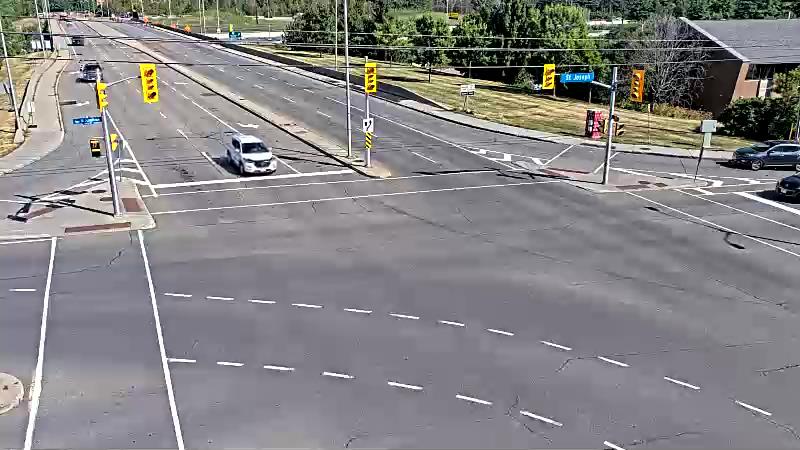 Traffic camera image at 2025-08-24 14:21:03