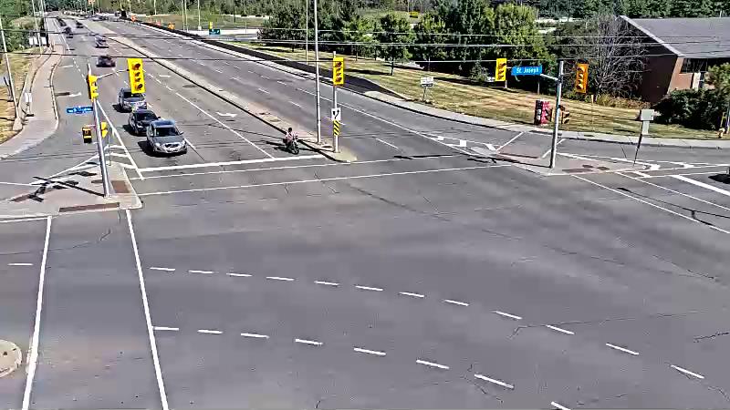 Traffic camera image at 2025-08-24 14:41:01