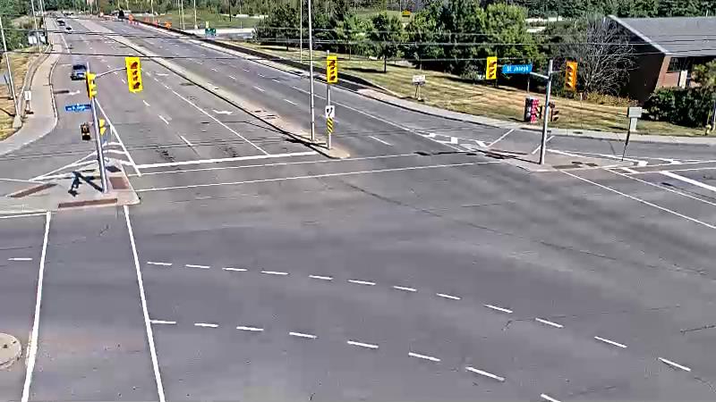 Traffic camera image at 2025-08-24 15:26:03