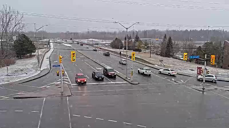 Traffic camera image at 2025-03-25 11:40:52