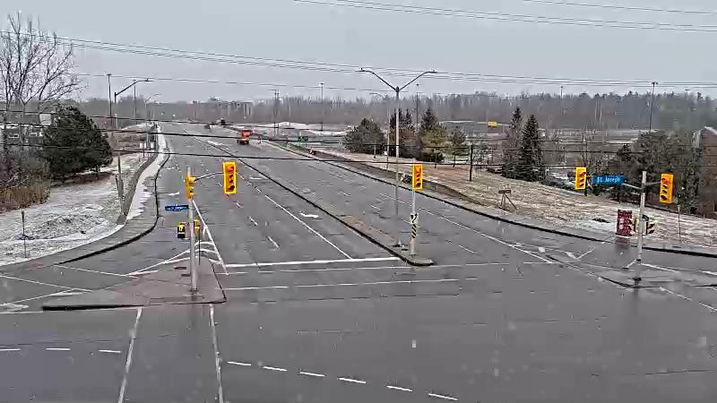Traffic camera image at 2025-03-25 12:10:45