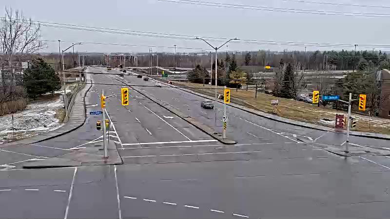 Traffic camera image at 2025-03-25 13:05:45