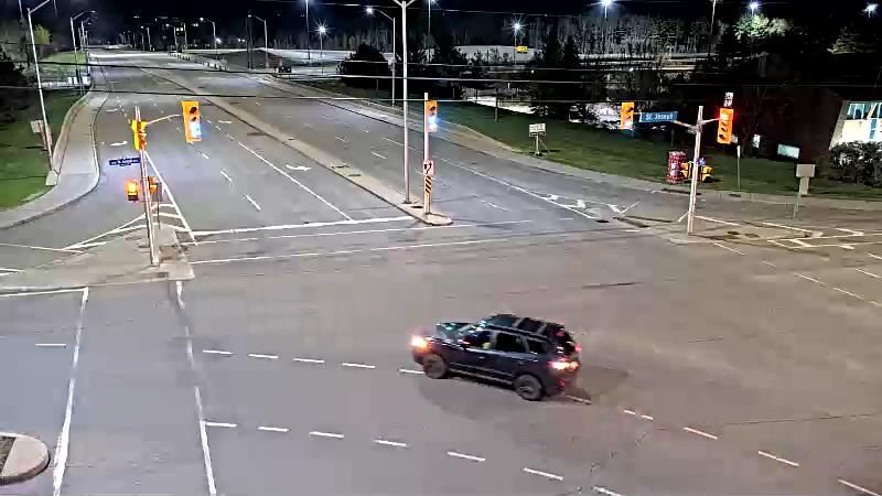 Traffic camera image at 2025-05-09 06:15:47