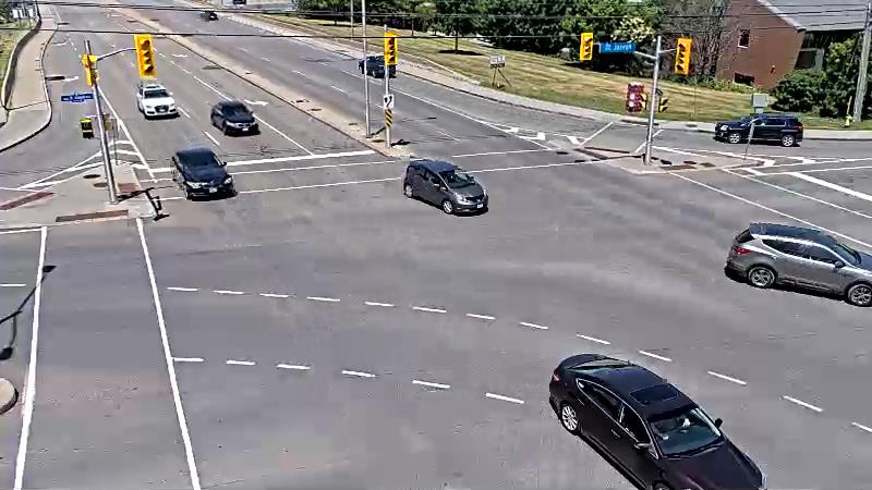 Traffic camera image at 2025-06-30 17:31:16