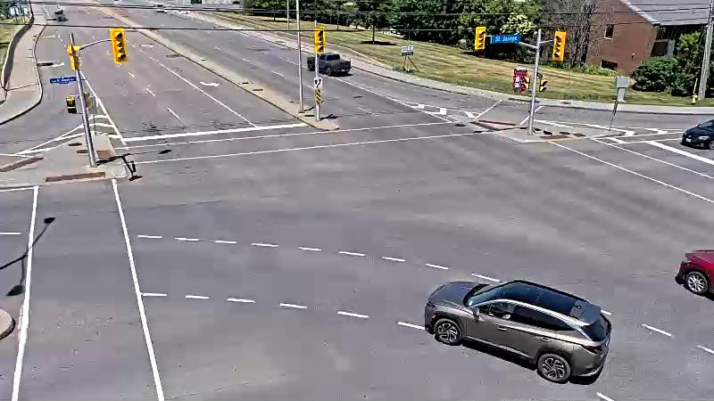 Traffic camera image at 2025-06-30 17:37:41