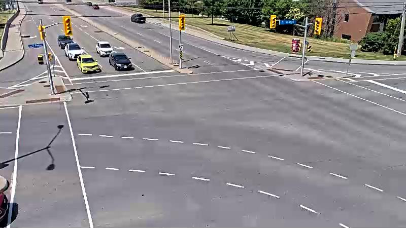 Traffic camera image at 2025-06-30 18:16:06