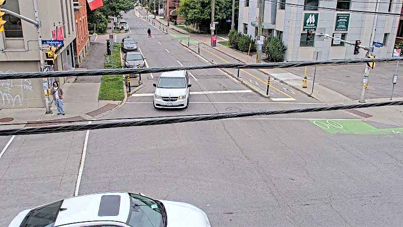 Traffic camera image at 2025-09-06 13:46:08