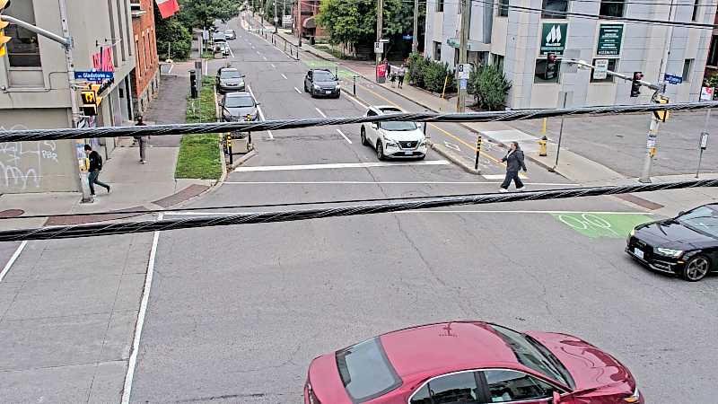 Traffic camera image at 2025-09-06 14:31:04