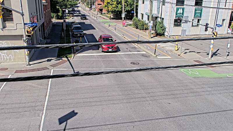 Traffic camera image at 2025-09-14 17:46:07