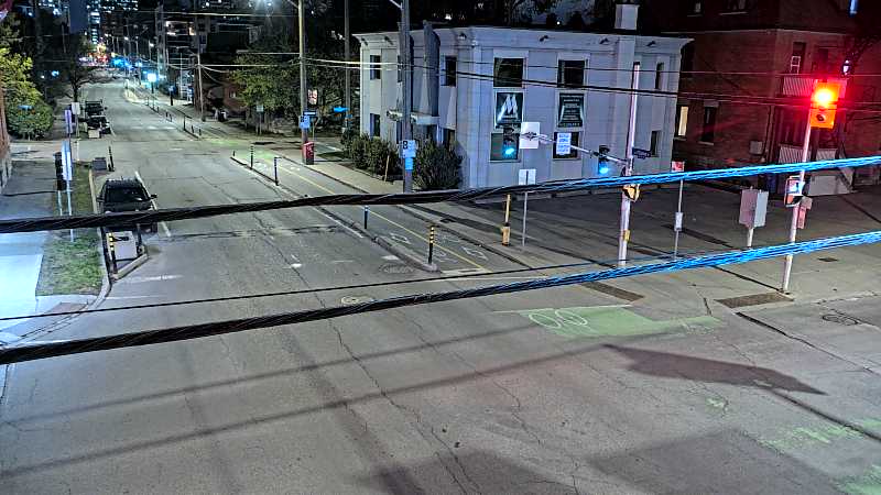 Traffic camera image at 2025-05-09 06:05:44