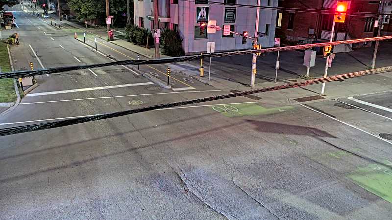 Traffic camera image at 2025-07-31 01:16:02