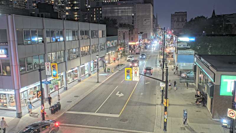 Traffic camera image at 2025-08-04 01:10:59