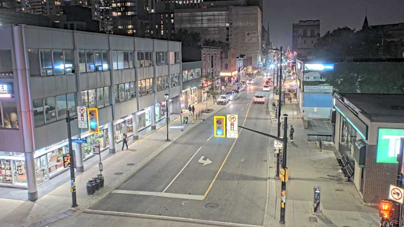 Traffic camera image at 2025-08-04 02:20:57