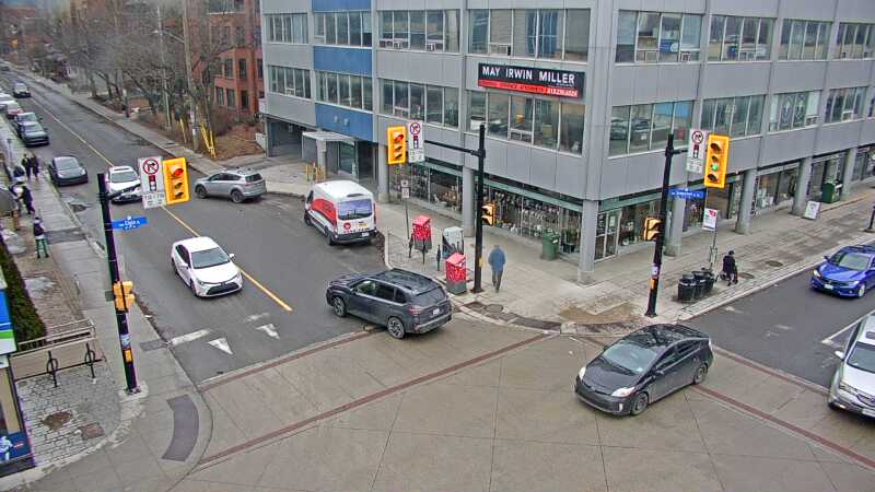 Traffic camera image at 2025-03-25 15:05:40