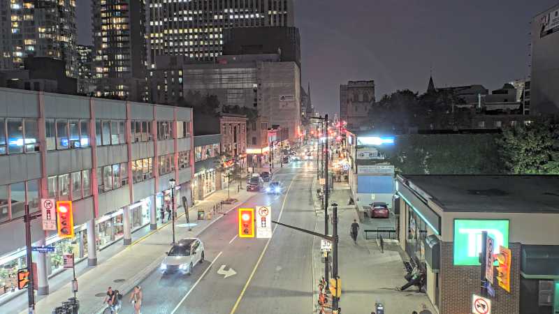 Traffic camera image at 2025-07-31 01:21:00