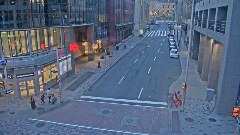 Traffic camera image at 2025-08-25 00:01:00