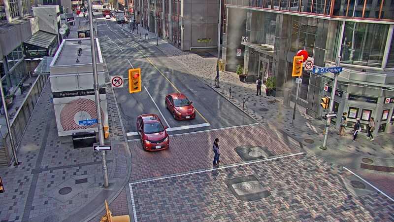 Traffic camera image at 2025-09-14 18:36:00