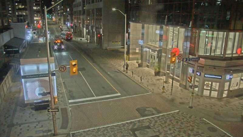 Traffic camera image at 2025-09-18 05:11:02