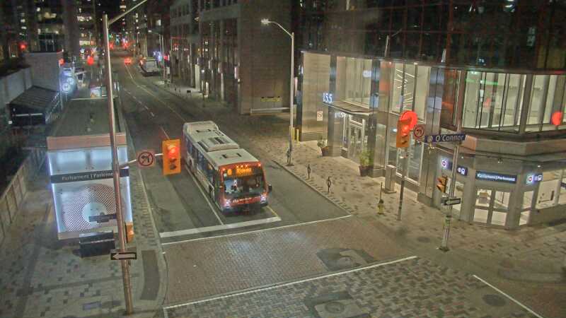 Traffic camera image at 2025-09-18 05:15:55