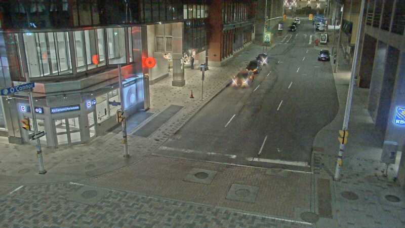 Traffic camera image at 2025-04-25 07:15:35