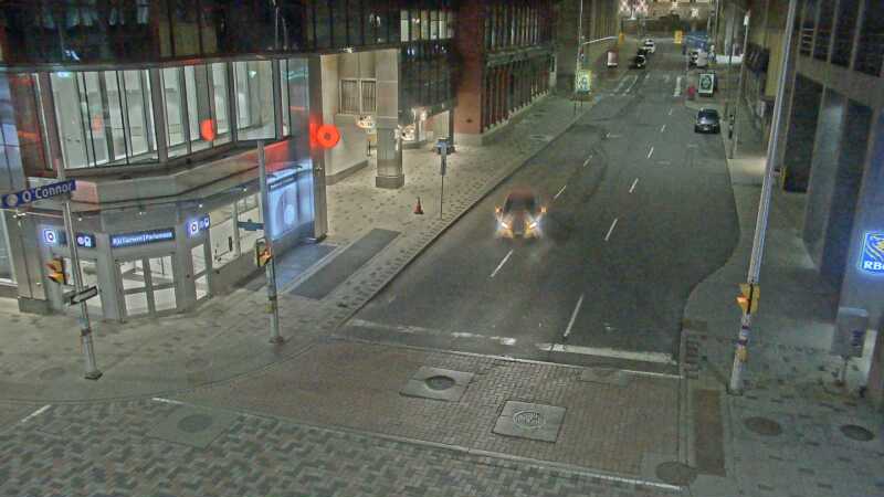 Traffic camera image at 2025-04-25 07:20:37