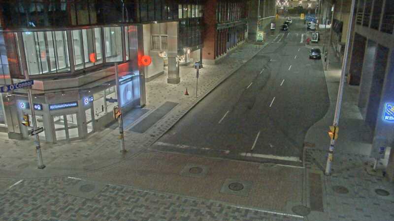 Traffic camera image at 2025-04-25 08:05:34