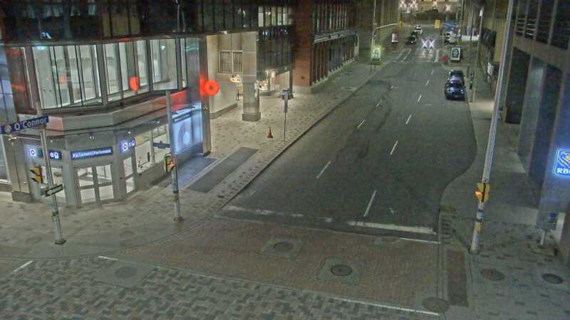 Traffic camera image at 2025-04-25 08:25:50