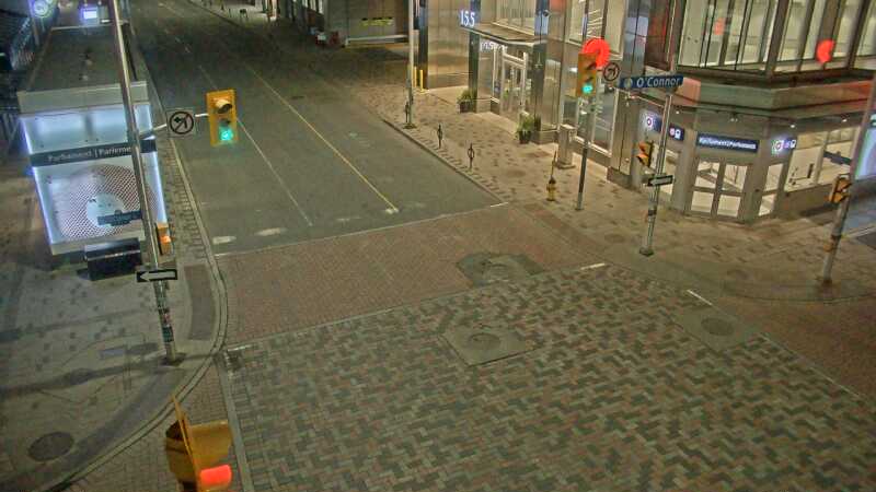 Traffic camera image at 2025-05-09 06:30:45