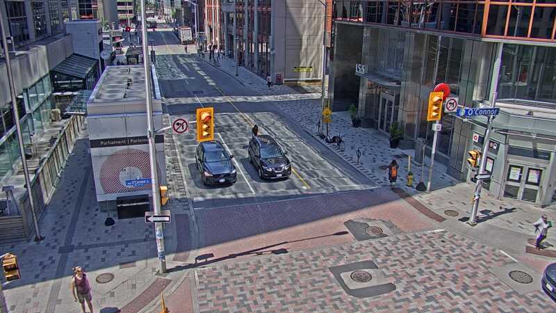 Traffic camera image at 2025-06-30 15:51:05