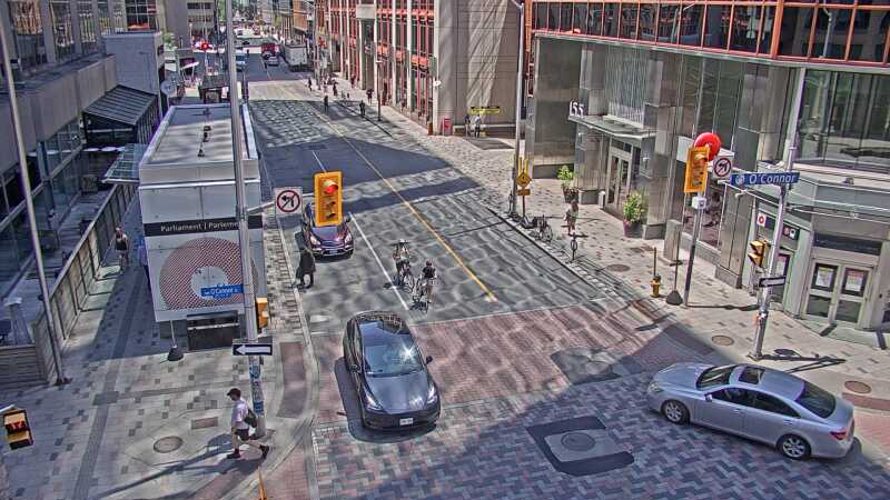 Traffic camera image at 2025-06-30 16:55:57
