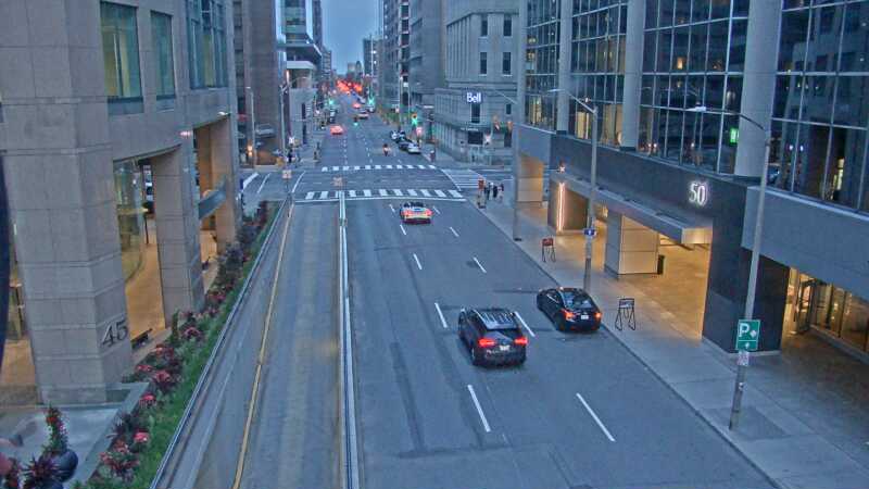 Traffic camera image at 2025-07-06 00:55:56