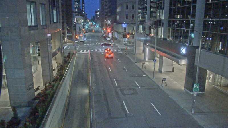 Traffic camera image at 2025-07-06 01:26:17