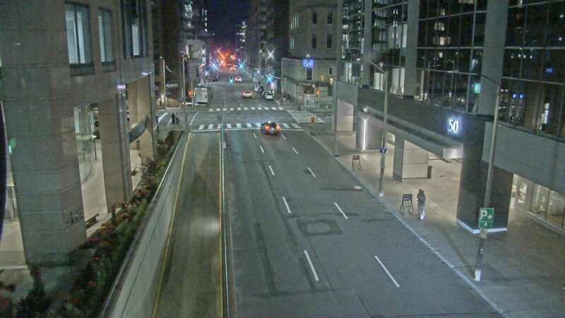 Traffic camera image at 2025-07-06 01:51:05