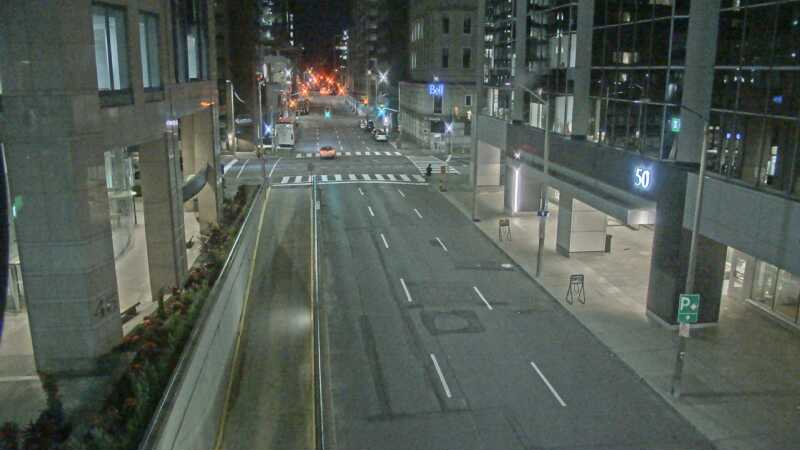 Traffic camera image at 2025-07-06 02:16:01