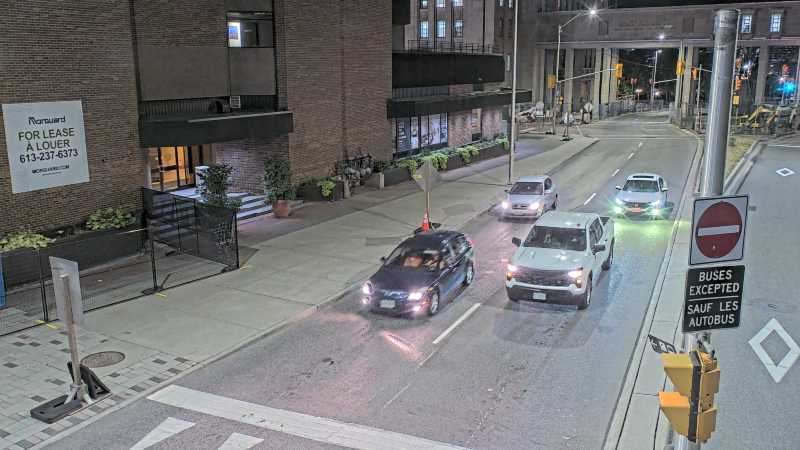 Traffic camera image at 2025-08-25 02:56:08
