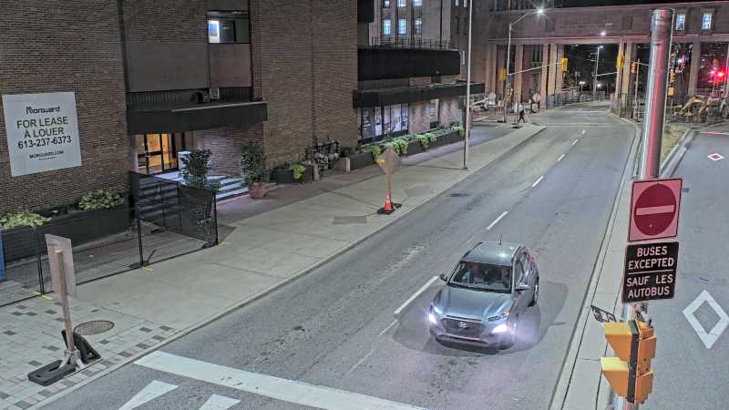 Traffic camera image at 2025-08-25 03:31:15