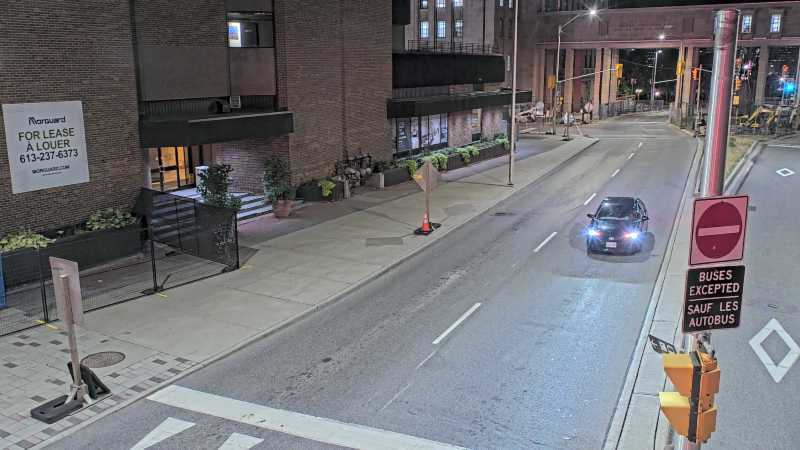 Traffic camera image at 2025-08-25 03:55:54