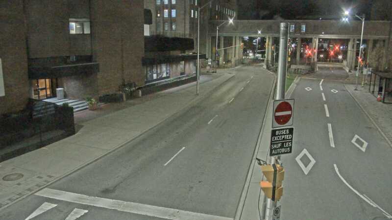 Traffic camera image at 2025-05-09 07:50:55