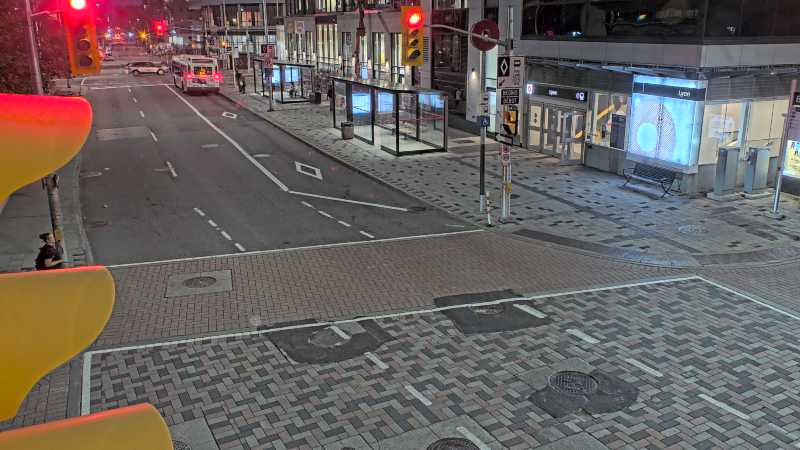 Traffic camera image at 2025-07-31 01:06:09