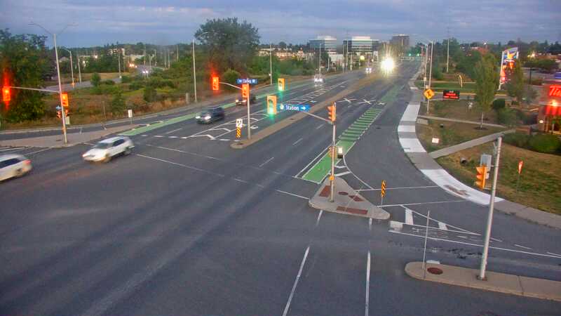 Traffic camera image at 2025-08-25 00:06:05