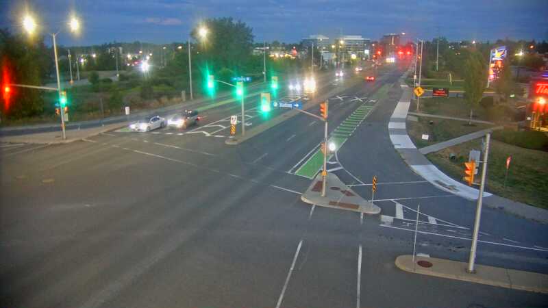 Traffic camera image at 2025-08-25 00:16:04