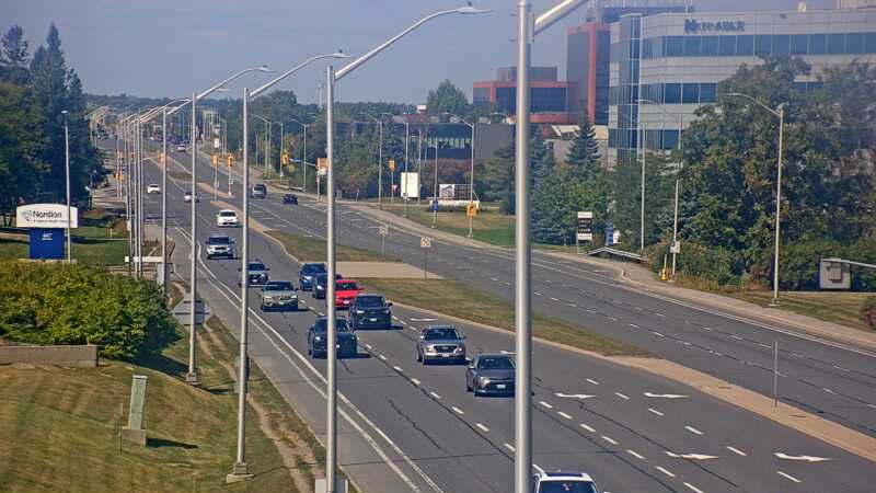 Traffic camera image at 2025-09-14 17:25:59