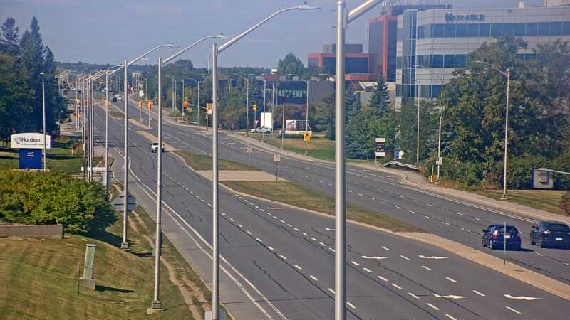Traffic camera image at 2025-09-14 17:46:09