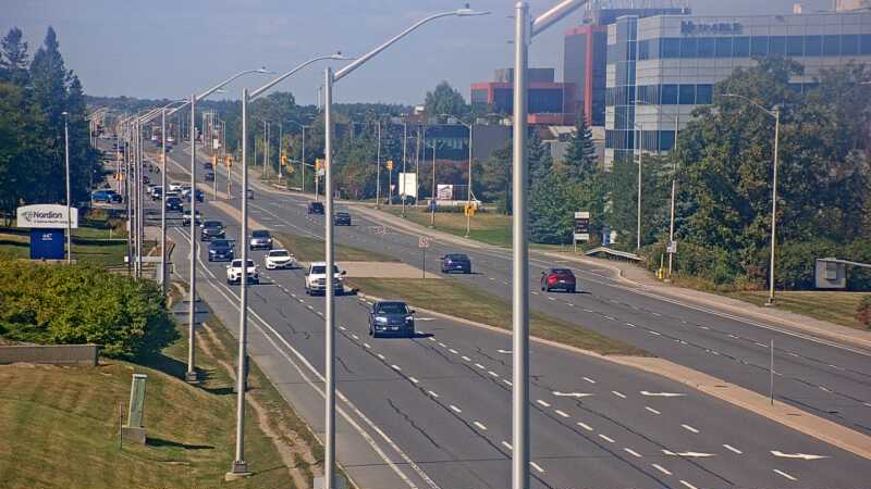 Traffic camera image at 2025-09-14 18:11:07