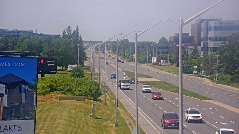 Traffic camera image at 2025-06-30 18:06:06