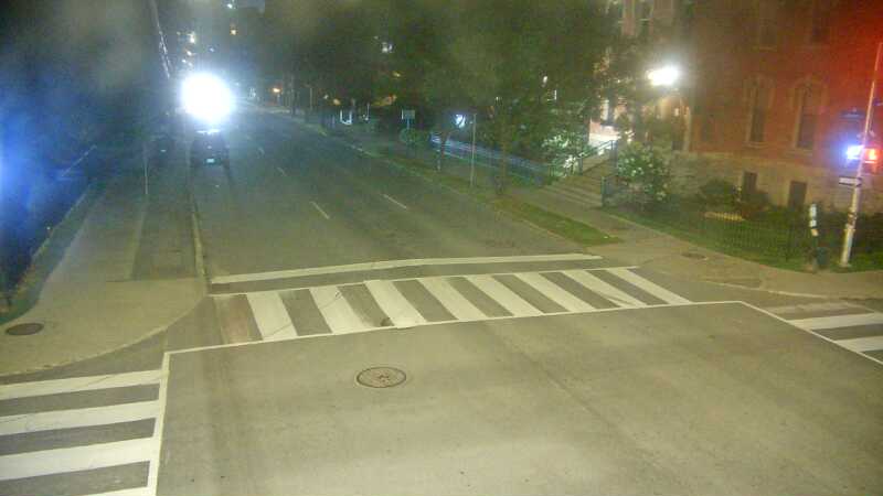 Traffic camera image at 2025-08-04 02:11:01
