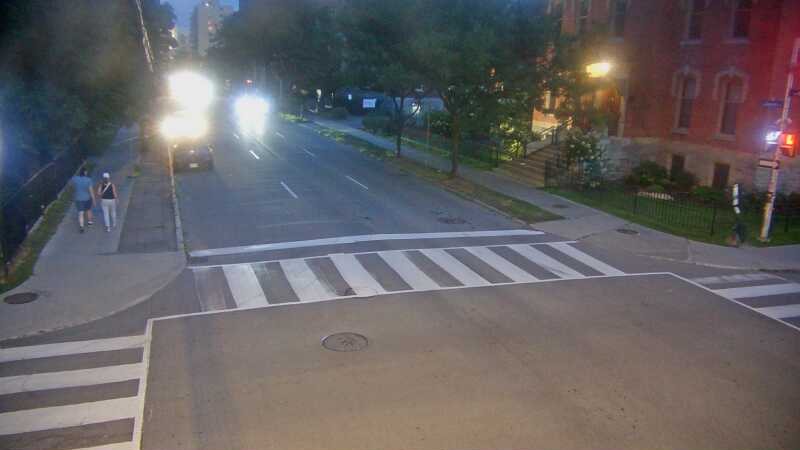 Traffic camera image at 2025-08-25 00:16:04