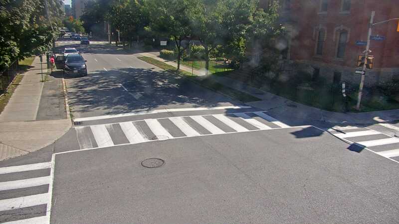 Traffic camera image at 2025-09-14 18:36:00