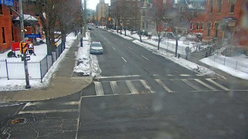 Traffic camera image at 2025-03-09 13:10:48